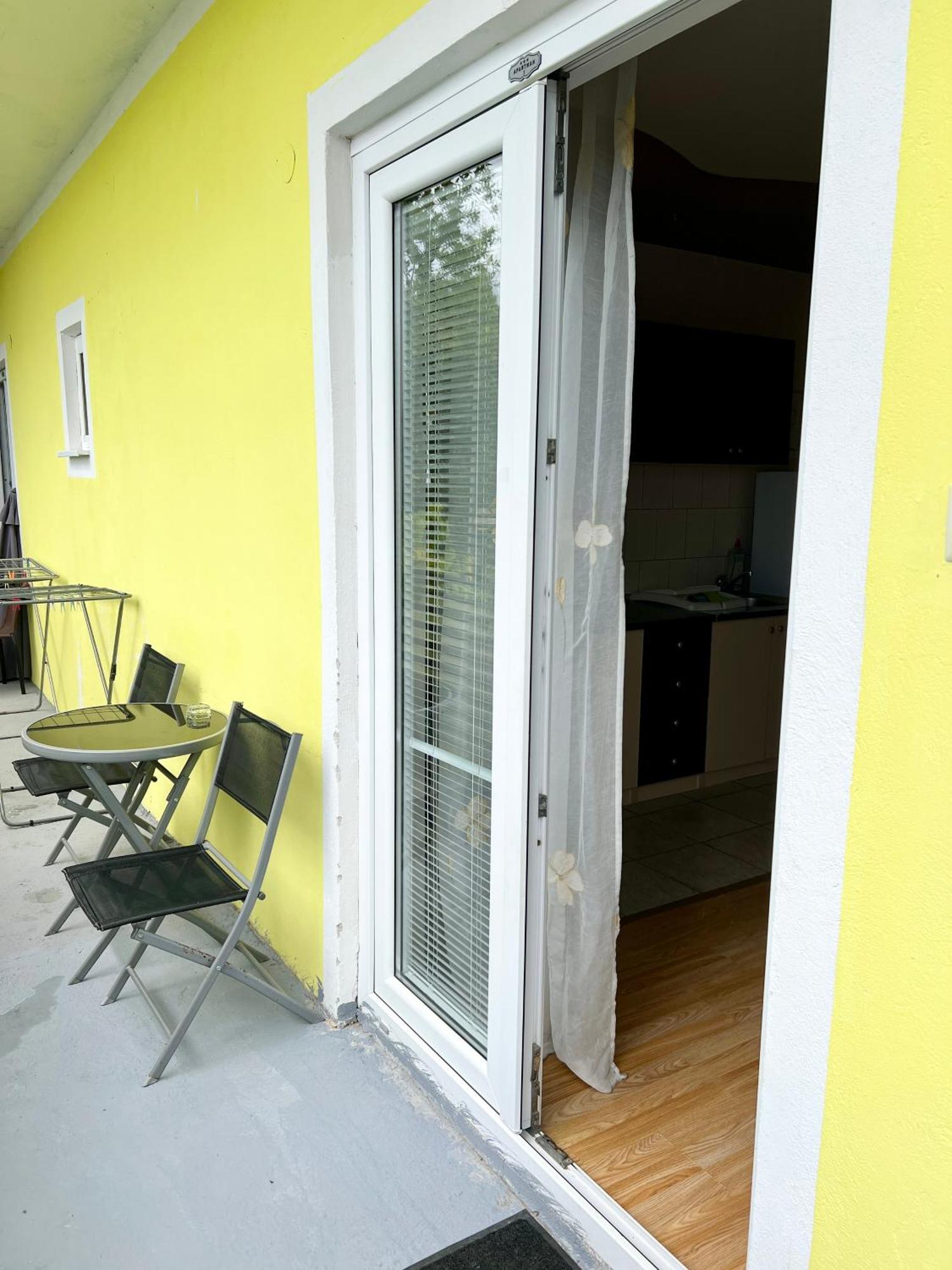 Apartments Monika Bibinje Luaran gambar
